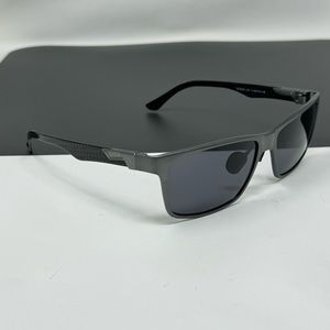 Duco DC8206 Carbon Fiber Black Frame Silver Polarized Lens Sunglasses